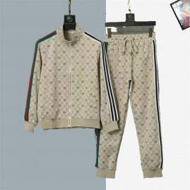 Picture of Gucci Sweater Suits _SKUGucciM-3XL12yr2639628